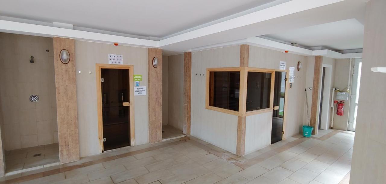 Panoráma Lux Wellness apartman Hajdúszoboszló Exterior foto