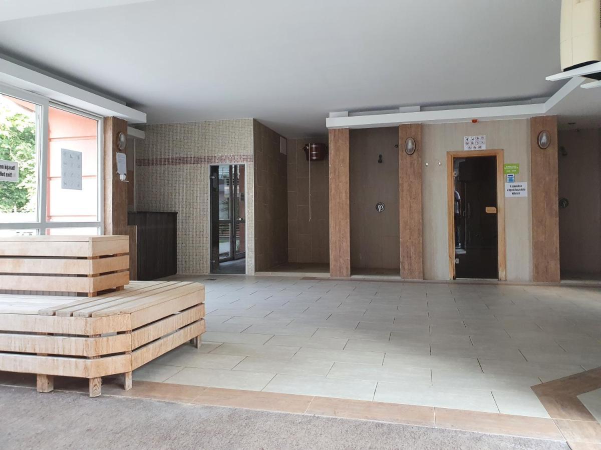 Panoráma Lux Wellness apartman Hajdúszoboszló Exterior foto